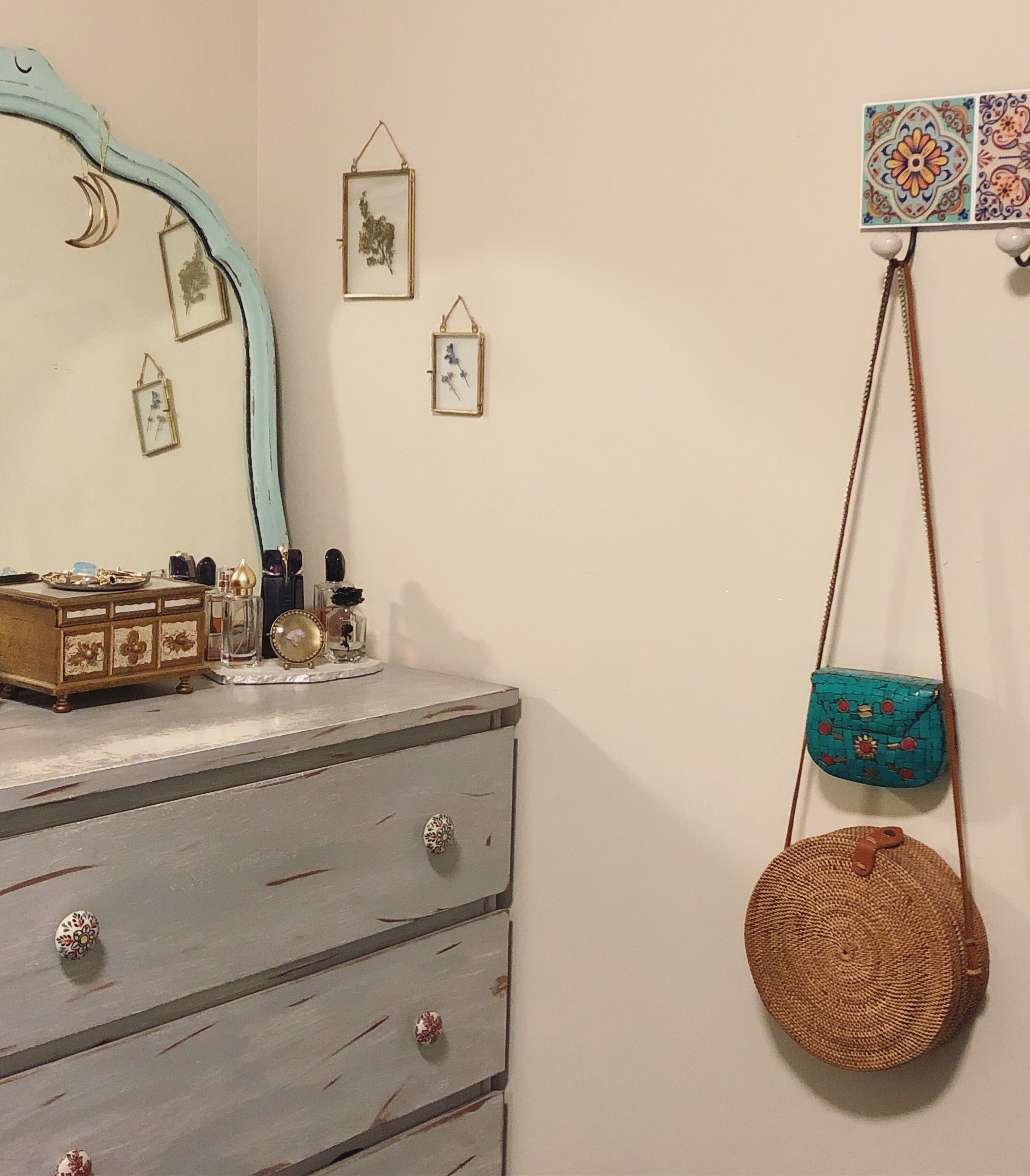 afd68a3d-7983-478a-9864-d654e445395c