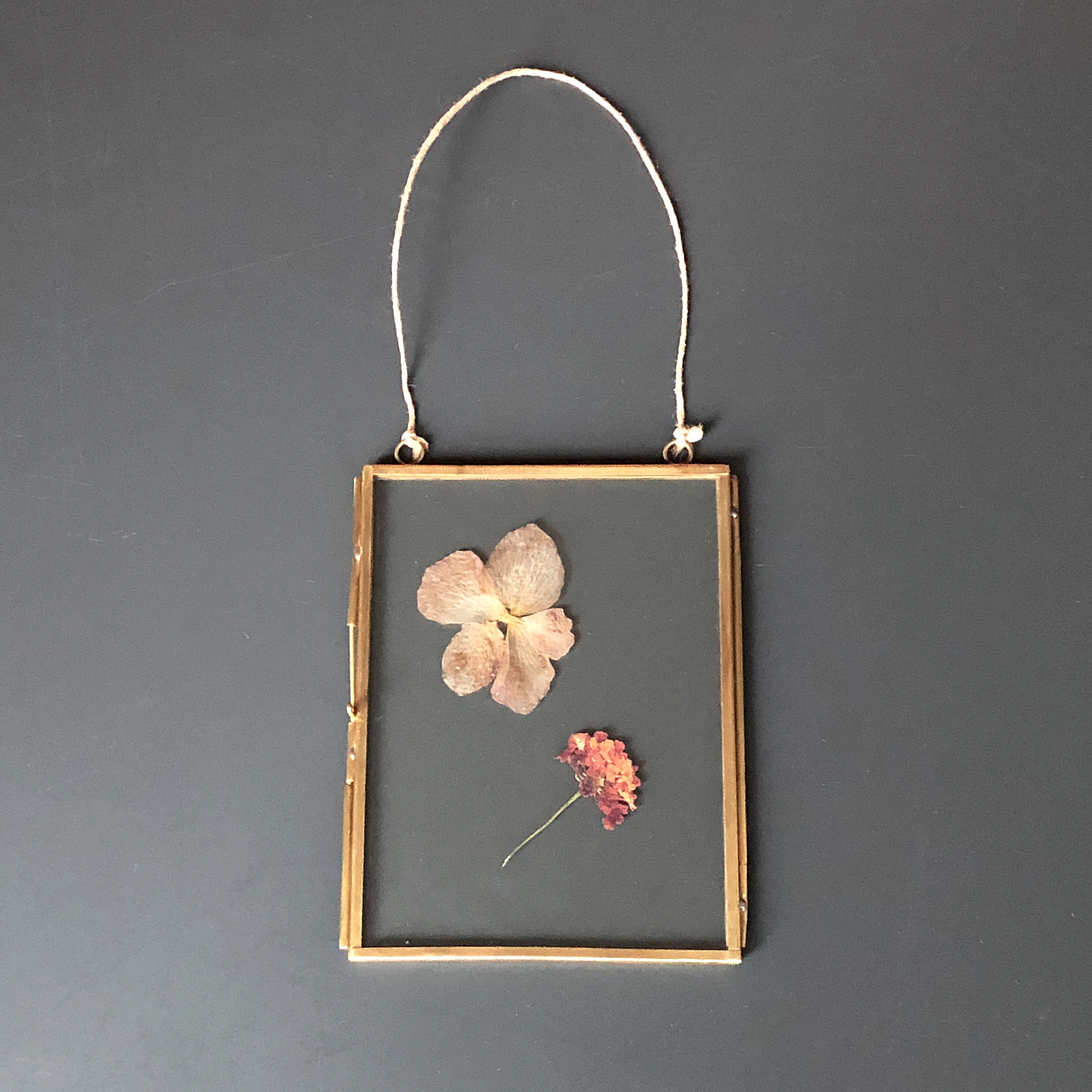 Pressed Flower single